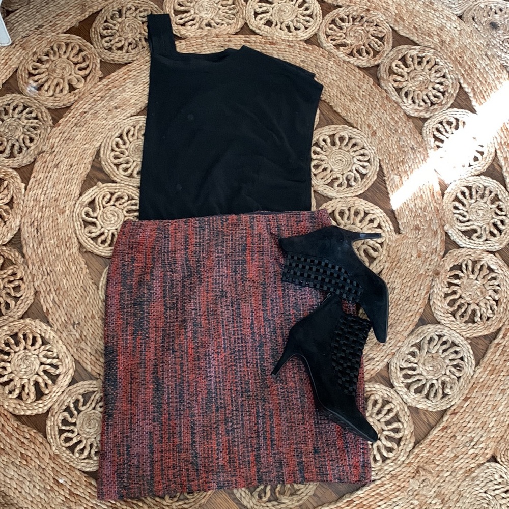 Tweed skirt